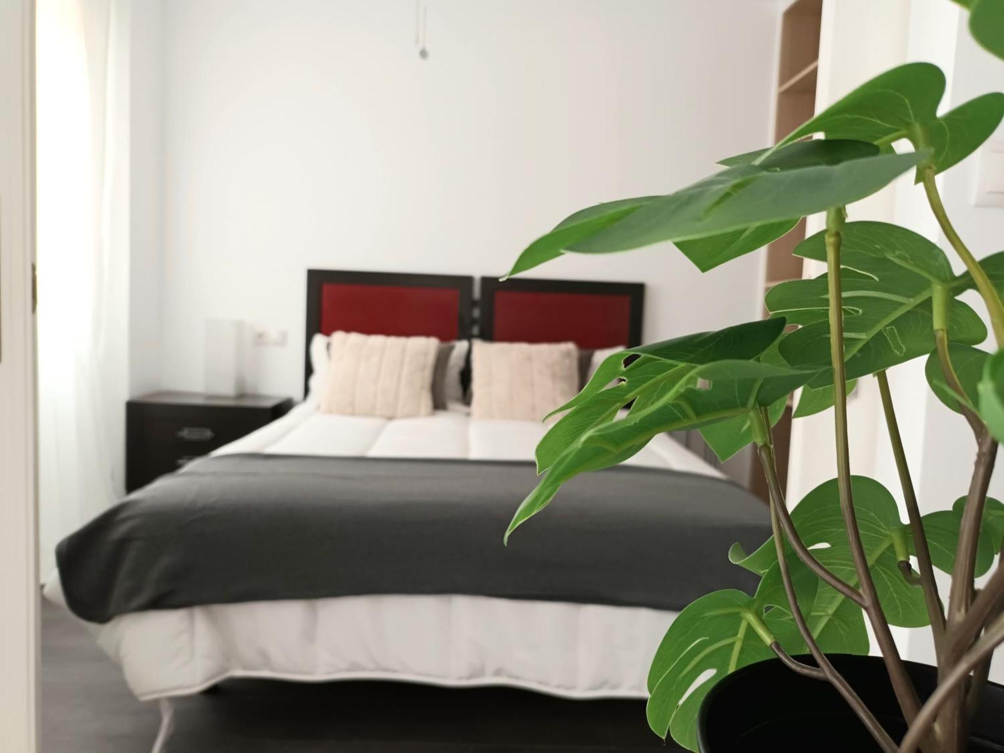 Apartamento Vacacional Cuarteles Málaga Buitenkant foto
