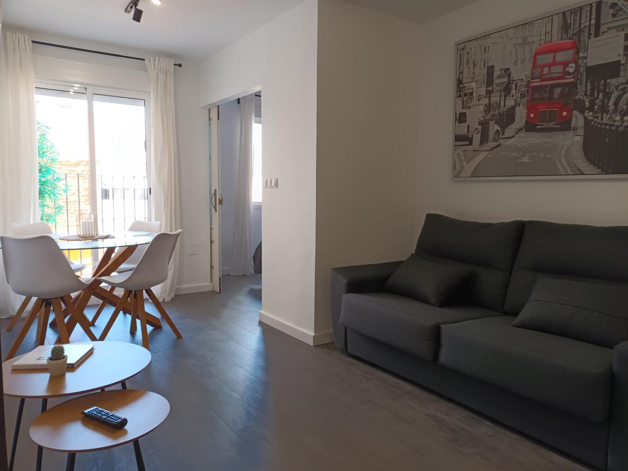 Apartamento Vacacional Cuarteles Málaga Buitenkant foto